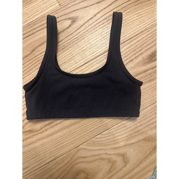 Aritzia TNA Action Mini Bra Top Womens 2XS Black see measurements - Picture 2 of 3